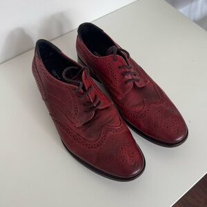 Women’s Classic Red Brogue Shoes